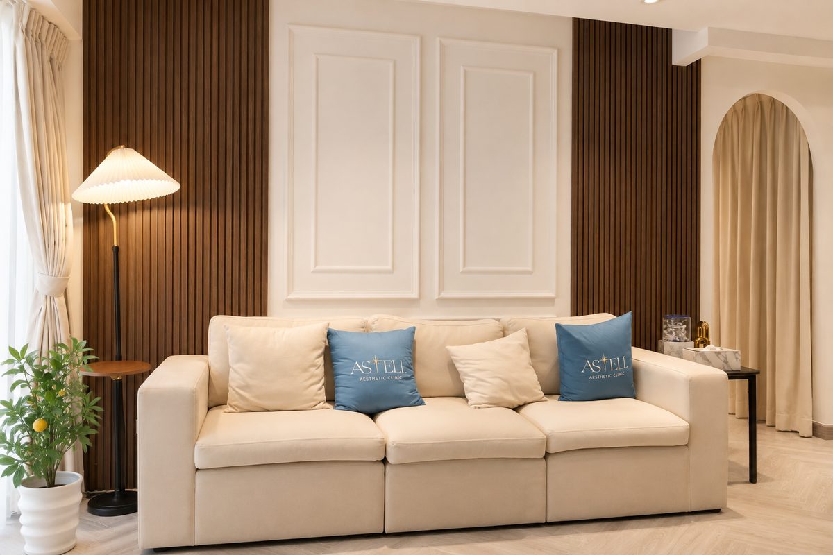 The waiting sofa against the timber slat wall